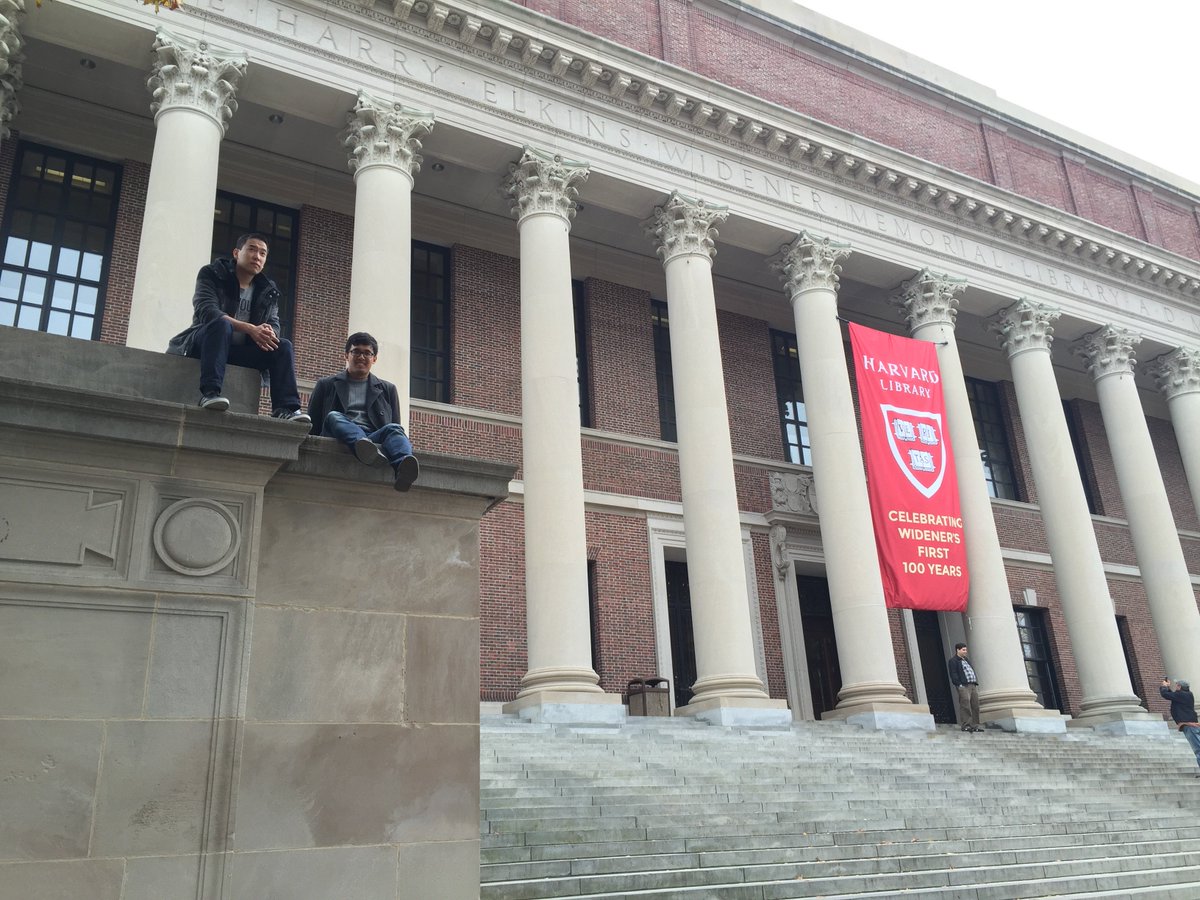biodamonster's tweet photo. There are so many schools to tour around #Boston including @Harvard and @MIT #WhyILoveBoston https://t.co/es65H9EjT1