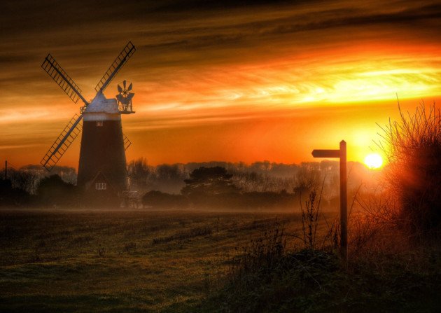 Retweeterie's tweet photo. Tag @Retweeterie if you need anything retweeted guys :) Thanks for all the support! #Norfolk https://t.co/Asighk5VXn