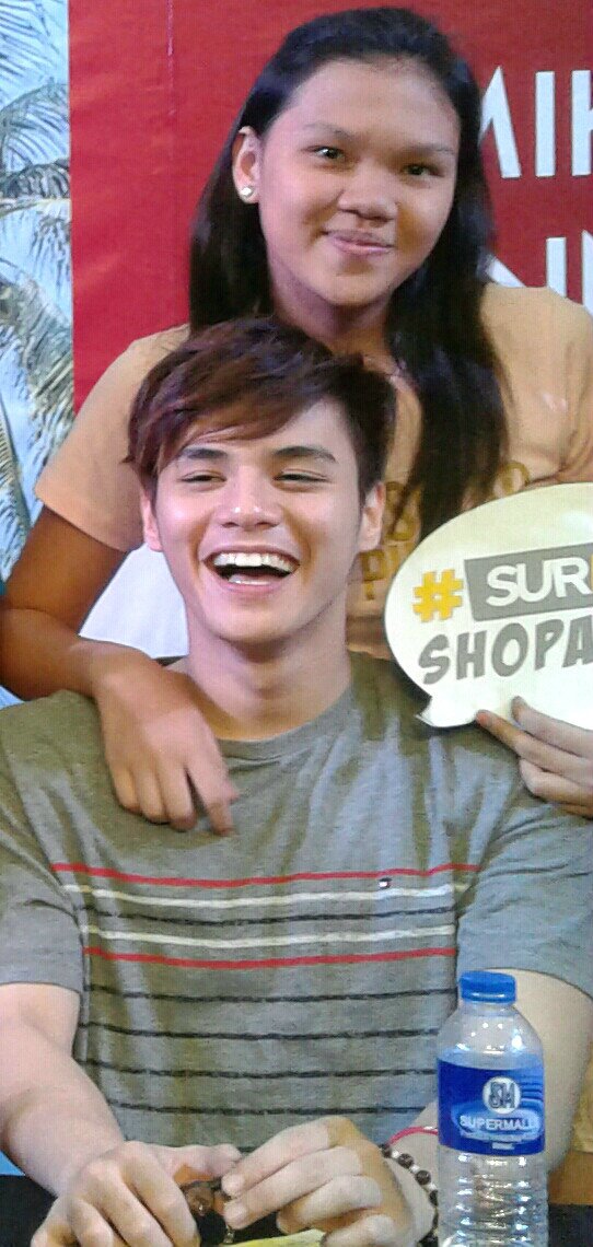 wbeatriceyap's tweet photo. You smile , I smile ππ Hello po @iamr2alonte ππ Maraming Salamat po ;) #SurplusAmbassador https://t.co/ZspeL1CPHJ