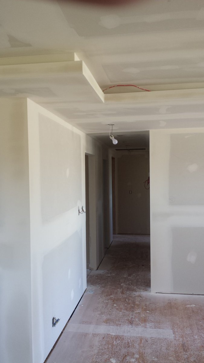 fbiagent4hire's tweet photo. Update #renovatingmymomshouse #ledlighting #lightvalance #yqr https://t.co/6Nxuu4MySQ