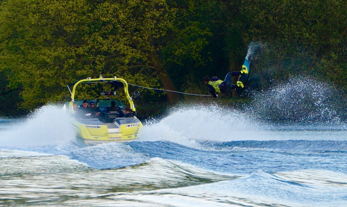 RAFBenson's tweet photo. Massive congrats to RAF &amp; #TeamGB twins Ross and Rich Phillips on being awarded @RAFWakeboard elite athlete status! https://t.co/orOK3ofTLZ