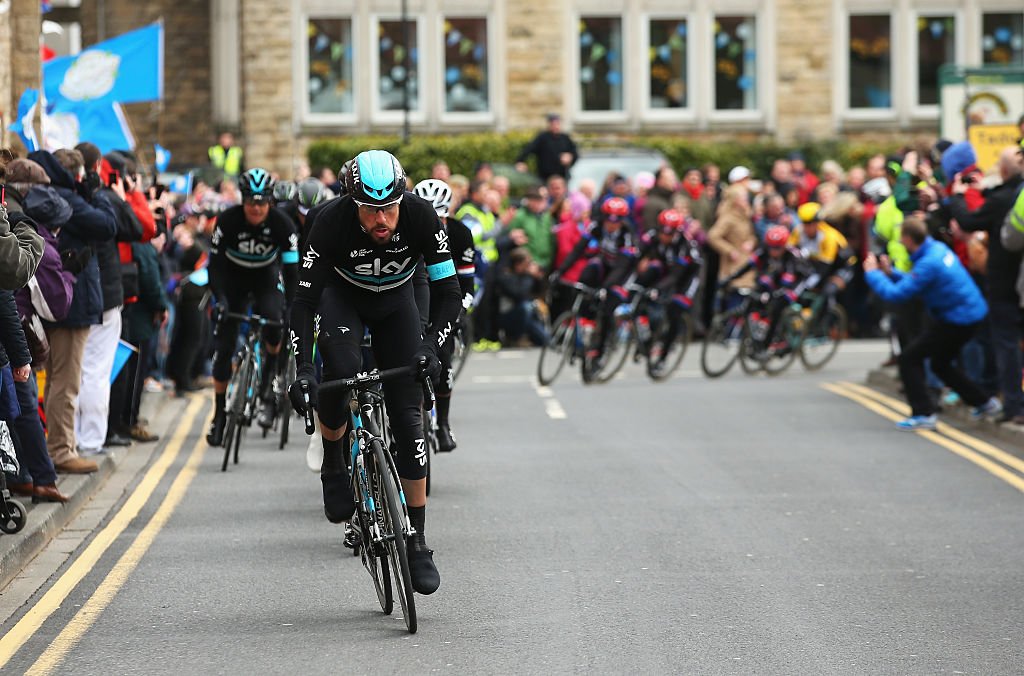 Sport_England's tweet image. Who's been out on the roads watching the @letouryorkshire? Send us your pics - we'd love to see them #TDY