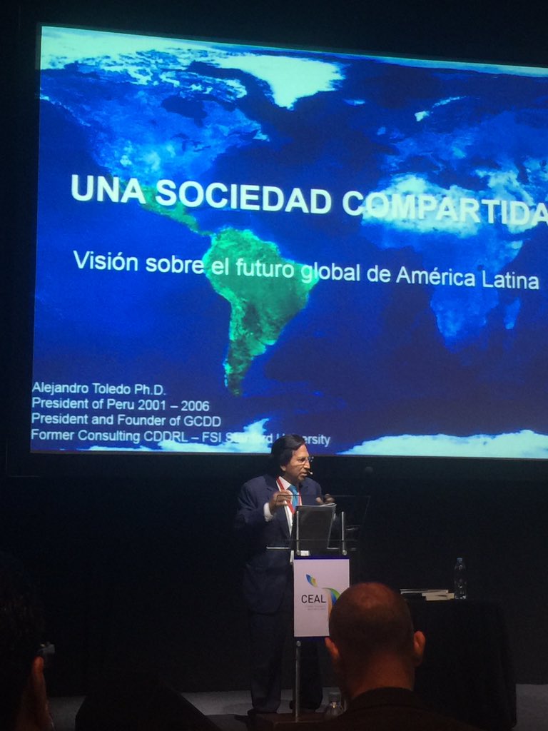 AlejandroToledo's tweet photo. Commodities caen.Brasil, Argentina y Venezuela tendrán - PIB. Pero hay nichos en AL para invertir: Agronegocios.p.e. https://t.co/ZqIggQDpLs