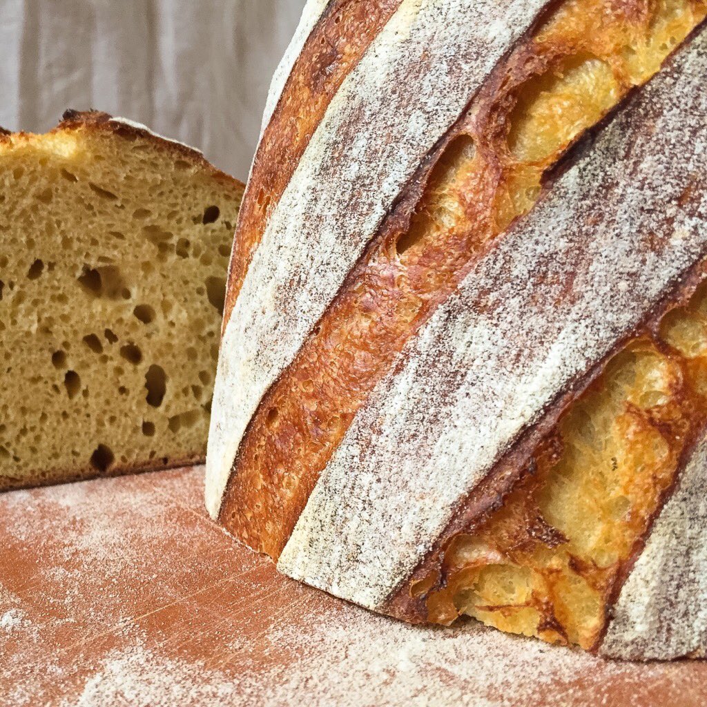 breadtopia's tweet photo. Here is a detailed pic of the #bread made with #organic #kamut white #flour #freshbread #sourdough #breadtopia #FYI https://t.co/txDHhHqGdC