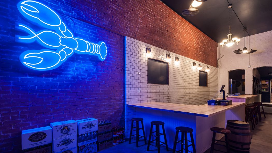 eaterla's tweet photo. Knuckle &amp; Claw drops surprise second location in Santa Monica today https://t.co/DiI55EjBpz https://t.co/2xCKQpt4La