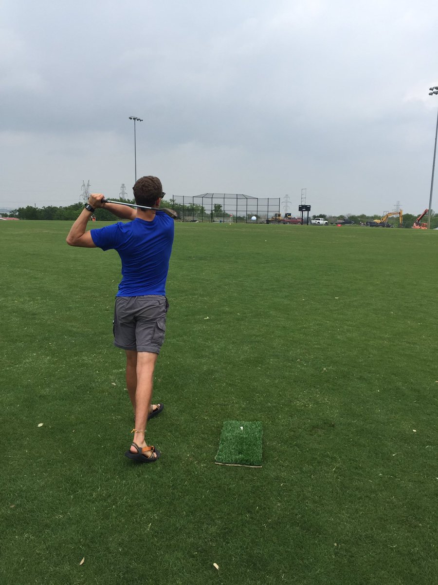 reclifedbu's tweet photo. Closest to the Pin happening now, 12-3! First 3 balls are free and gift cards for the top 3 participants! https://t.co/4RY6v4WioZ