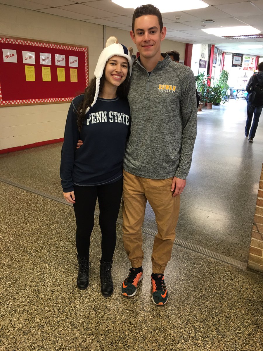 jason_fisch's tweet photo. #checommits https://t.co/J2qh0kvbJI