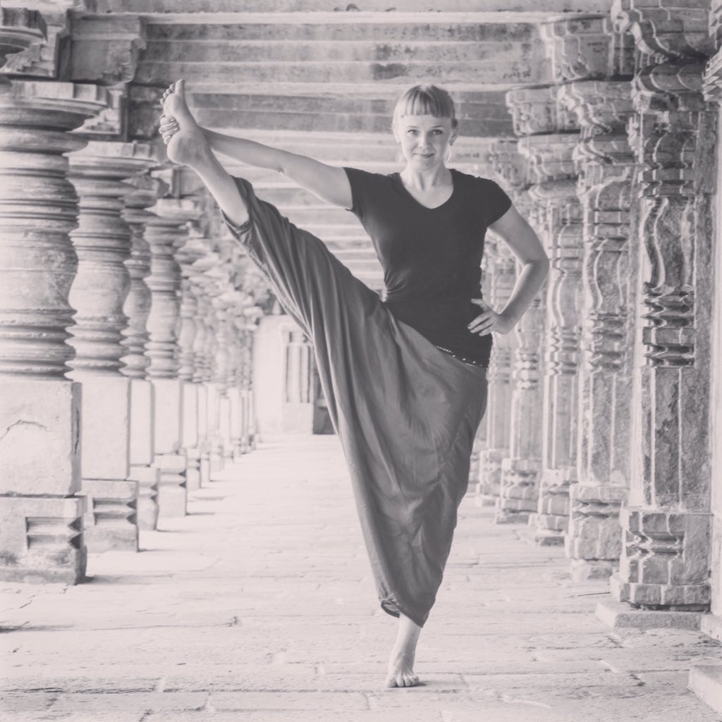 AYogaManchester's tweet photo. Last 3 places left on our Monday Introduction to Yoga Course! Mon2May 6pm 79 Lever Str INFO: https://t.co/DK2uA5CrSW https://t.co/a2O2sIkb3L