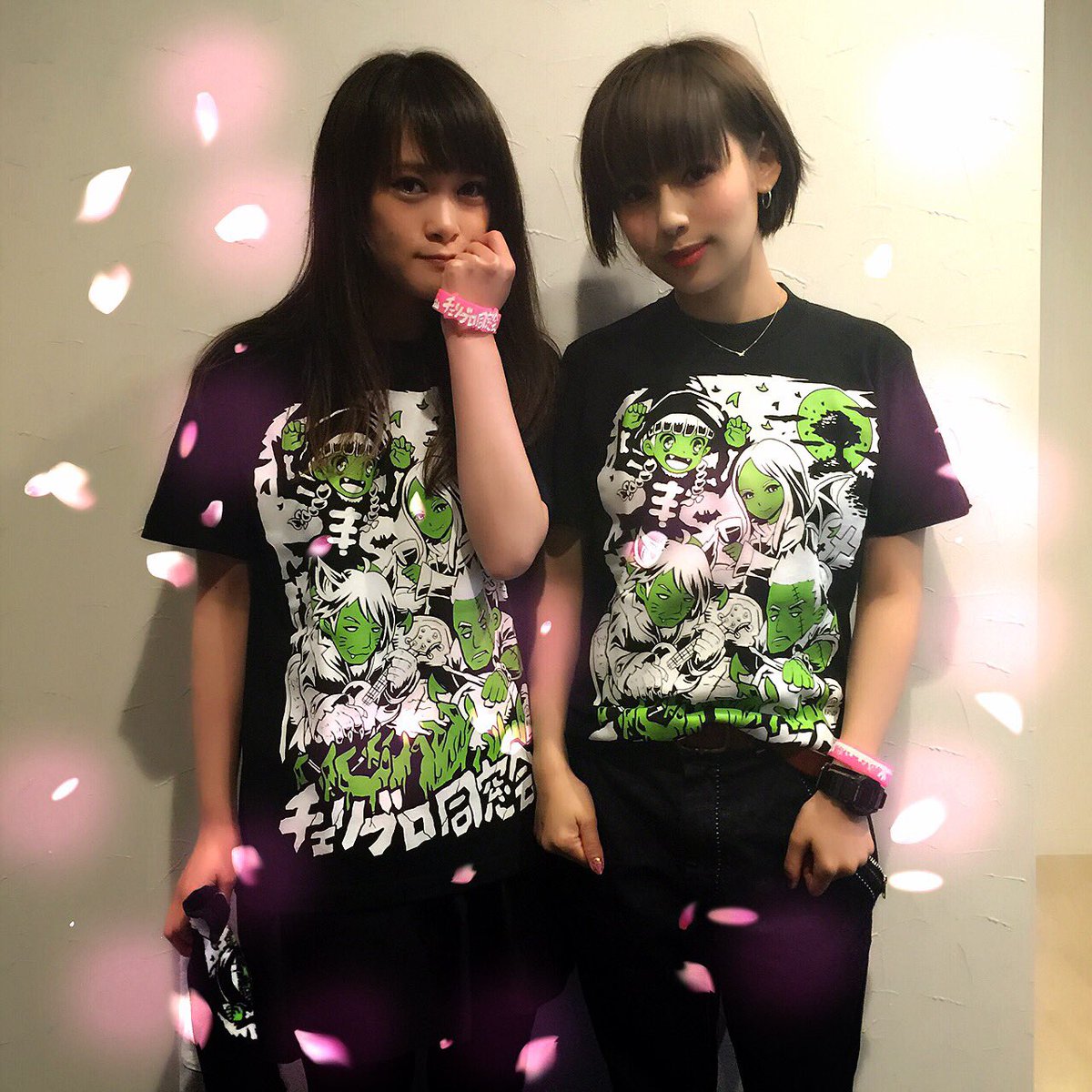 Cherryblossom Di Twitter 楽しみで寝れません 本日チェリブロ同窓会では15 00 物販です tシャツ タオル ラババンゲットしてライブに是非のぞんでくださいね Cherryblossom Di Twitter 楽しみで寝れません 本日チェリブロ同窓会では15 00 物販です tシャツ タオル ラババンゲットしてライブに是非のぞんでくださいね