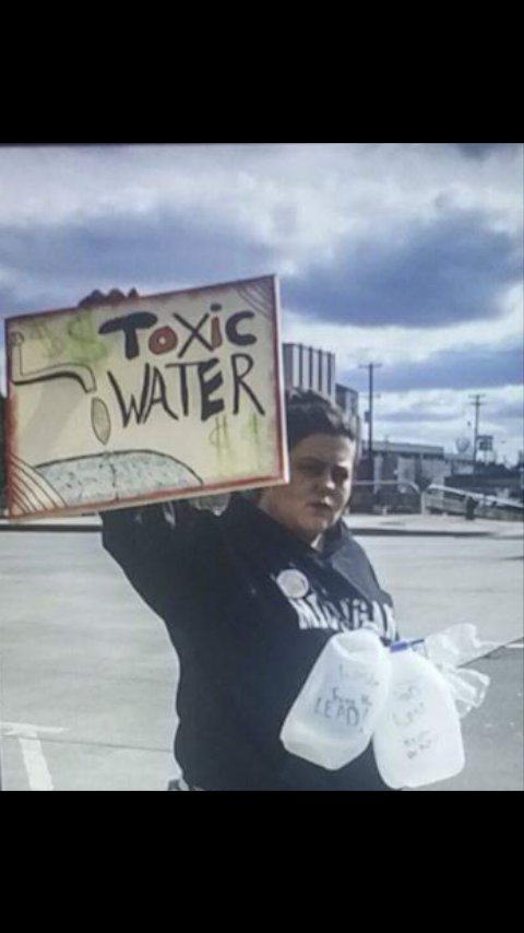 wilson_maegan's tweet photo. Please check on your family and friends in #FlintMich many are #sick and #dying here due to #FlintWater with NO END! https://t.co/xU04ghLADj
