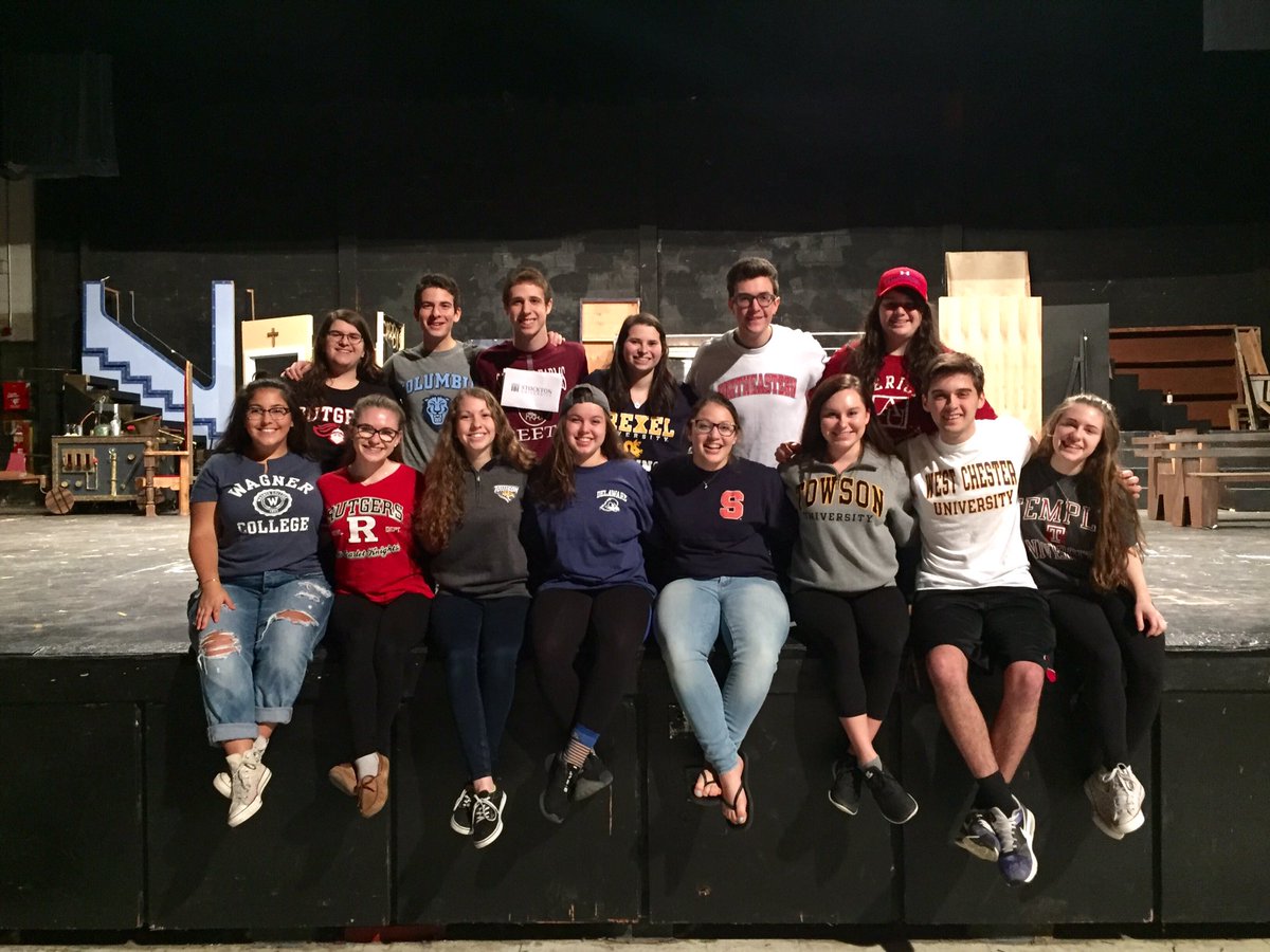 samanthamautner's tweet photo. #checommits !!! https://t.co/Ek6LWyCsv9