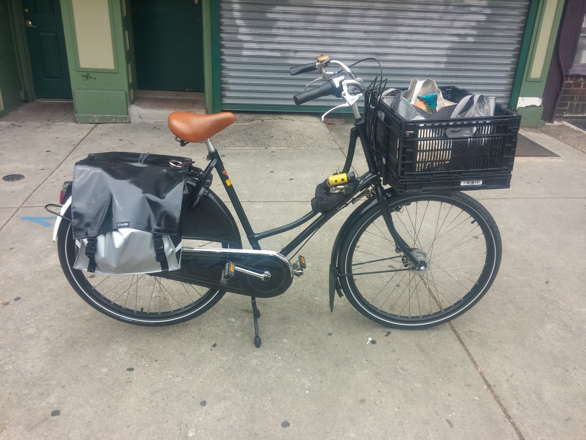 Corey Saunders on X First sizeable shop with Clarijs bags. Best Dutch panniers I ve used quaxing https t MmONwrk88V X