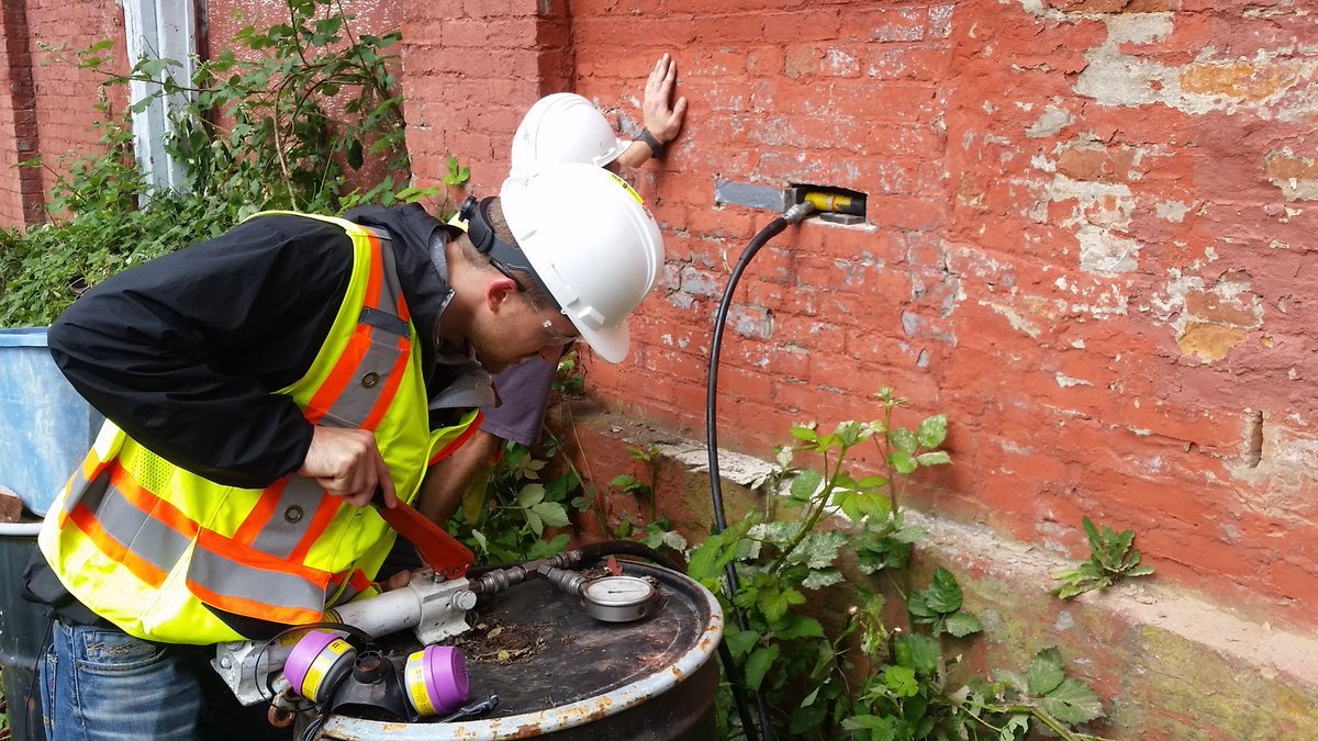 GladeSchoenfeld's tweet photo. Just another day in the office @RJCvancouver @RJC_Engineers with #metrotesting in plane shear of #heritage #masonry https://t.co/Ymv94NQz09