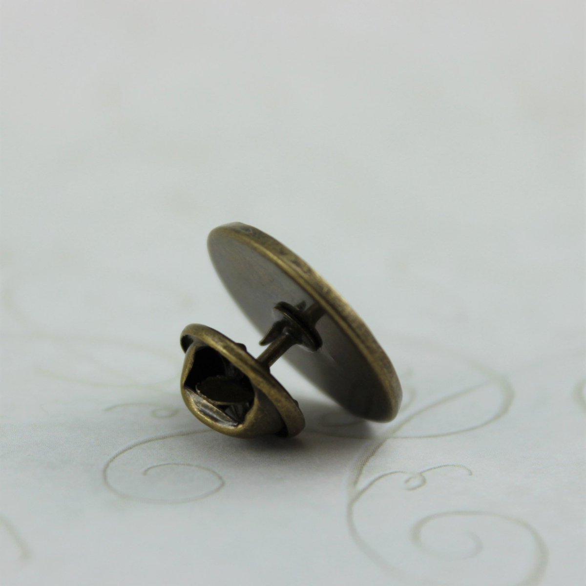 monalaina's tweet photo. L'il Sebastian Pin, Parks and Recreation Pin, Pawnee Pin, Antique Bronze, V… https://t.co/7wlLFoFOiG #art #ArtButton https://t.co/PO56Sgt0nm