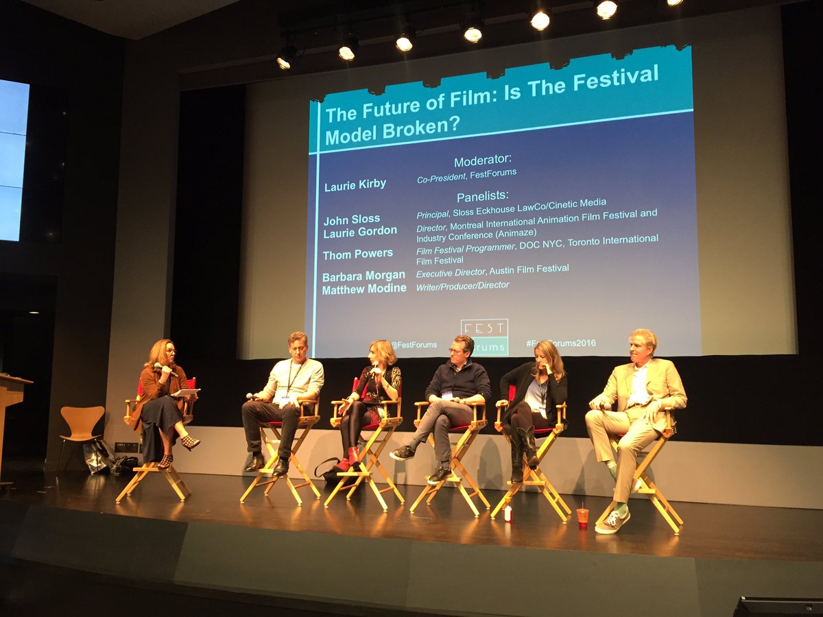 IngridjbCFF's tweet photo. Thank you @FestForums for such a beautiful experience! #festforums2016 https://t.co/JQeTaNJ5JS