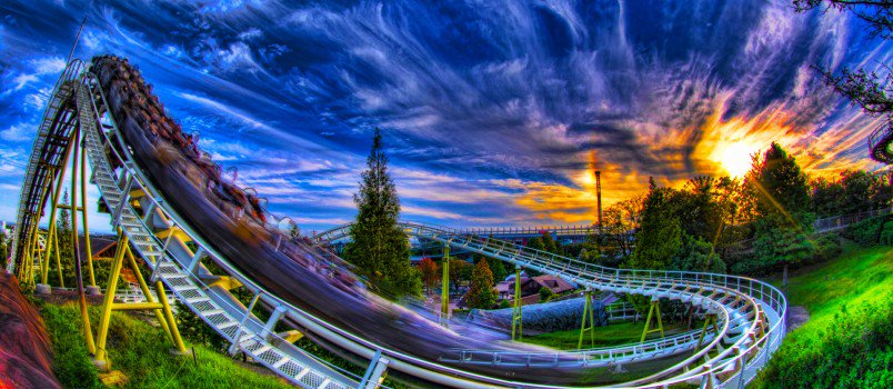 LanaToro21's tweet photo. Fabulous shot. Roller Coaster. Childhood memories. #magicphotography #travel #entertainment https://t.co/esad9tLUol