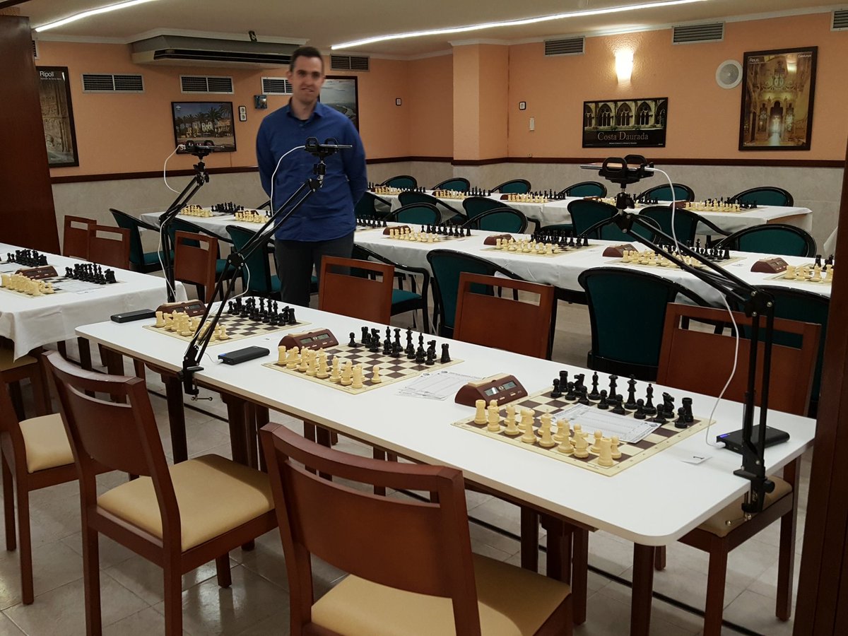ChessVision's tweet image. @ChessVision broadcasting in Europe for the first time!  Go Salou Chess Festival!