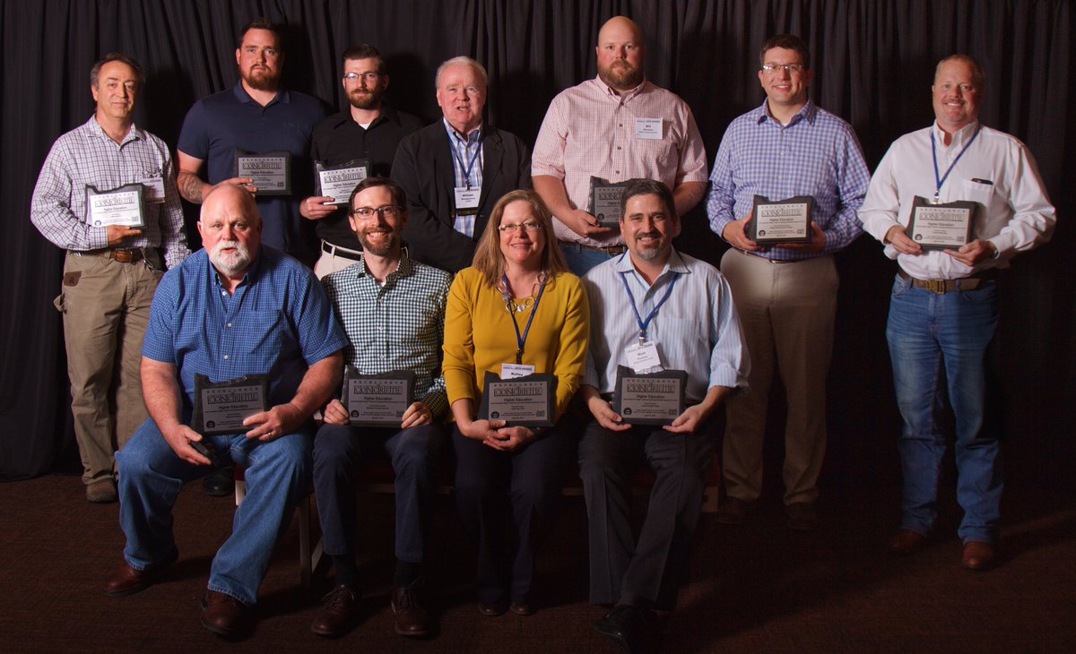 PIVOTarch's tweet photo. "Say #cheese!" Collecting Excellence in #Concrete #award which of course is made of concrete #LaneCC #CenterBuilding https://t.co/tlBS0Vibt1