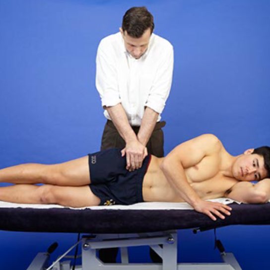 AdamMeakins's tweet image. Check me out #CelebPhysio 😁📸😋 Sample pics for the chapter I wrote in new edition of @CSM4ed #OutSoon #WatchThisSpace