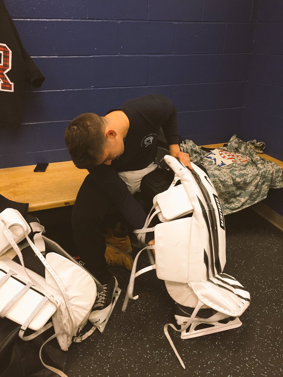 Sig Ep starting goalie <a href="/JuicyJFarese/">Squints</a> prepares for tonights tilt. Puck drops in half an hour! #SpringClassic