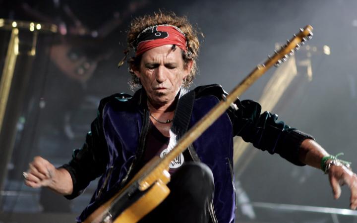 Innerloopblog's tweet photo. "Stones guitarist Keith Richards, 72, found alive in Connecticut home"
https://t.co/WrlC9TKPPk
#TheInnerLoopBlog https://t.co/QJsKmVo3Xf