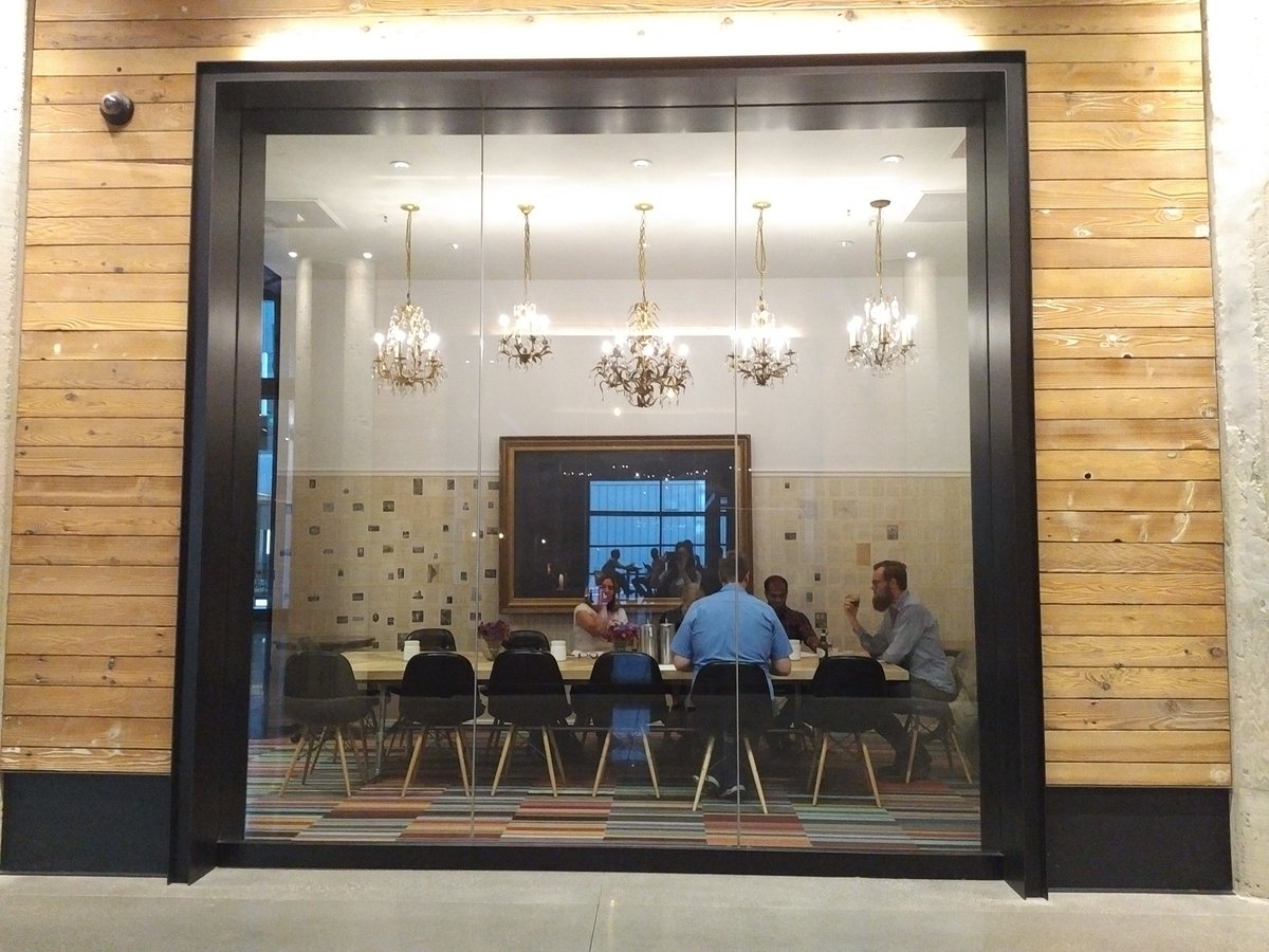 Bon Marché Brasserie tweet media