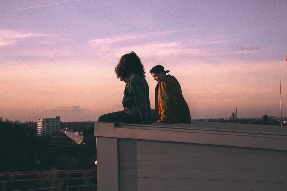 DecodeCosmetics's tweet photo. #girl #woman #guy #man #people #couple #love #romance #rooftop #purple #sky #sunset #dusk #talking https://t.co/TmT5fUPhHA