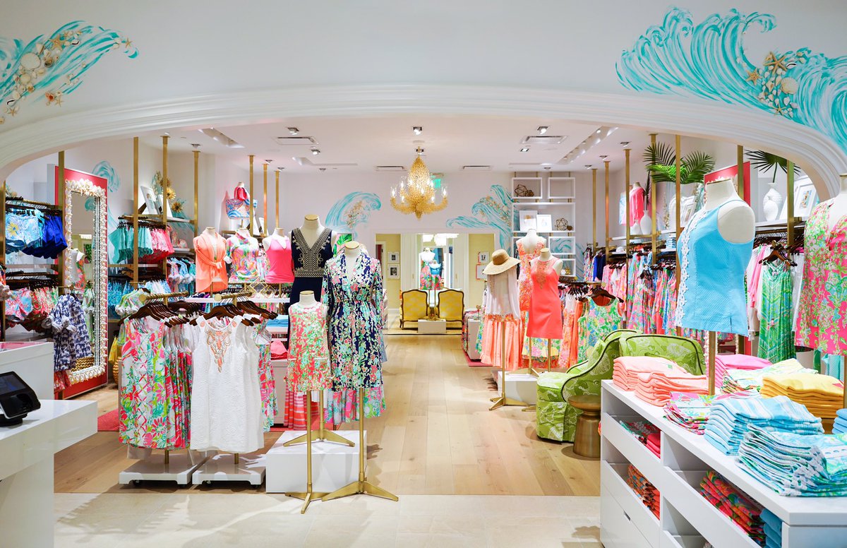 LillyPulitzer's tweet photo. TMRW join us in celebrating our store's grand re-opening at @SomersetTweets. Gifts w/ EVERY purchase. #FindTheLilly https://t.co/pUUtmOckAF