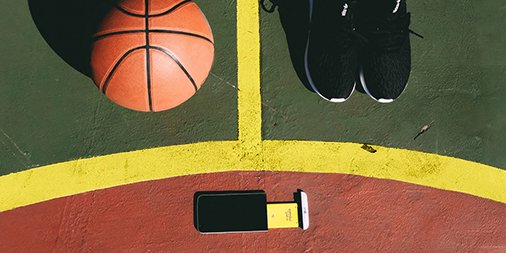 Fidomobile's tweet photo. Retweet this post + tag a friend &amp; comment #WinLGG5 to win! Contest ends May 8. Rules and regs in bio. https://t.co/zQlavFaPGs