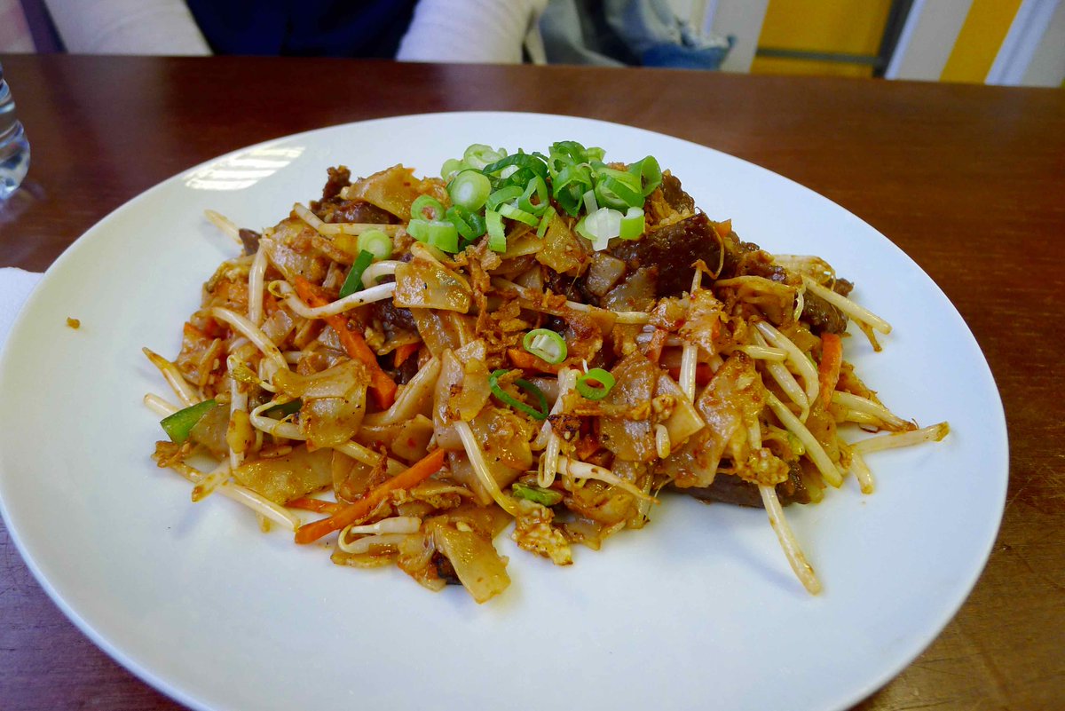 gourmetgorro's tweet photo. New on the blog - the excellent Wok-ker Shaker, Malaysian cafe, Riverside, Cardiff https://t.co/GMmgp3UGgN https://t.co/78nhVgP3Fd