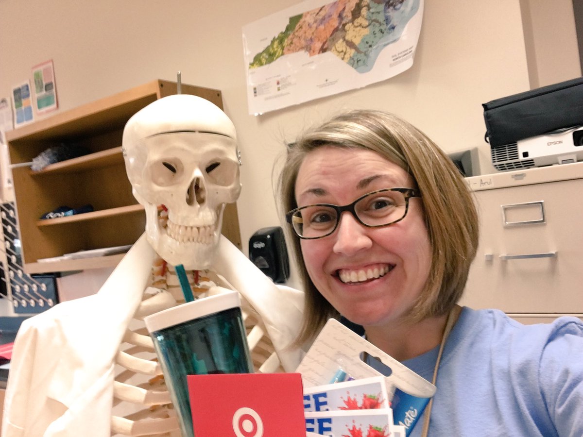 w_masterson's tweet photo. Mr. Bones may not look as ecstatic as I, but a huge thanks to @PCHSevents &amp; everyone else. I feel very appreciated! https://t.co/XcUDcsrCth
