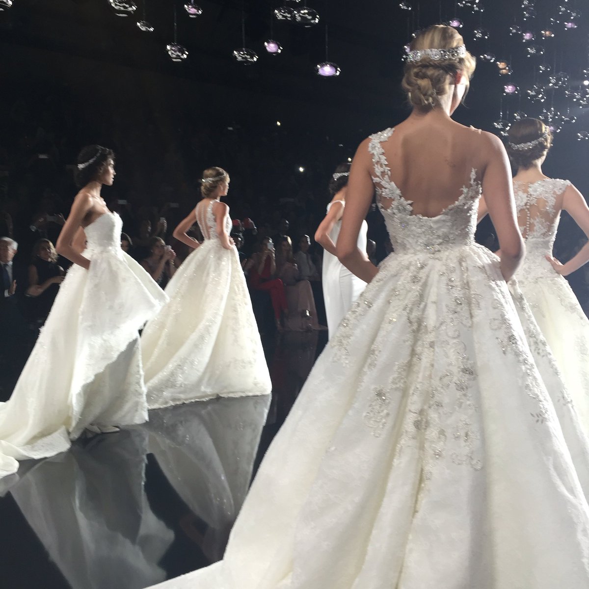 DelphineChui's tweet photo. Yup #irinashayk's wedding squad is way better than yours #PronoviasFashionShow @Pronovias_EN #weddings #slayslayslay https://t.co/Sh0dFisgH7