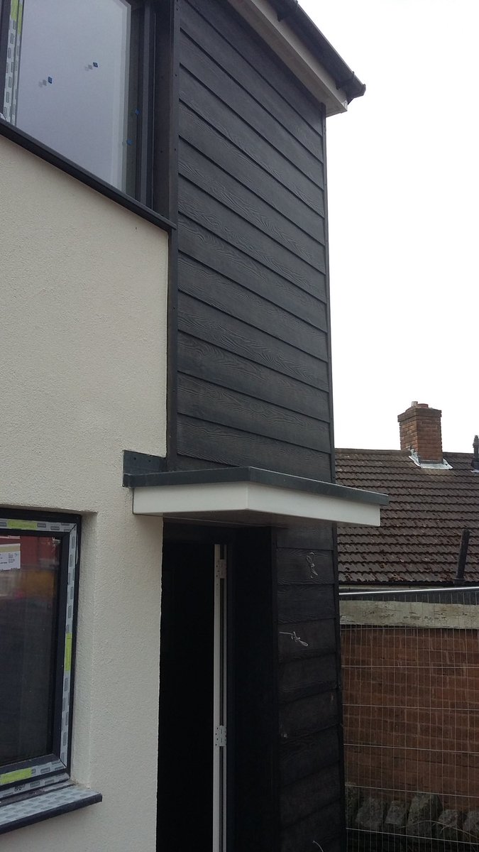 positivehomes's tweet image. The big reveal! Scaffolding down today - fancy a tour? Book now for Sat 7 May and beyond at positivehomes.co.uk