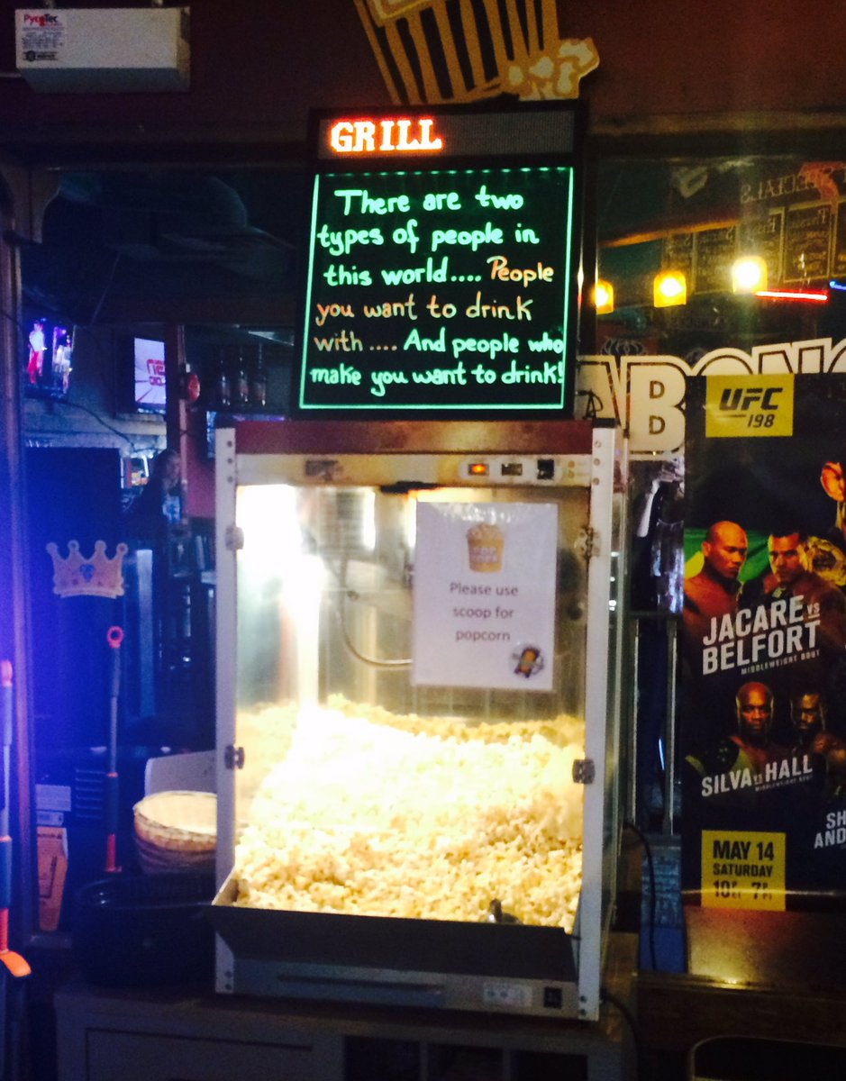 Chillabongs's tweet image. Happy hour 4-7PM everyday! #FreePopcorn #FunAtmosphere #GreatFood #GreatService #chillabongs #UFC