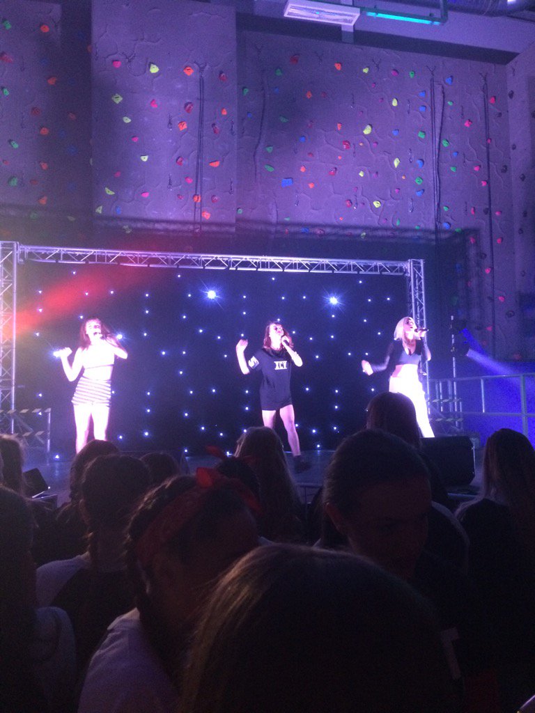 BurnleyCollege's tweet photo. @WeAreTigerHeart rocking the stage at #BCBeats https://t.co/ZMa1wAWtky