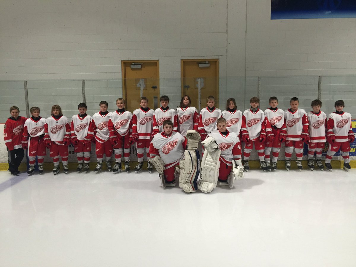 MarcoTrevino10's tweet image. Looking forward to a fun and exciting summer of hockey with the @dtrwbrickhockey #brickhockey #greatflow