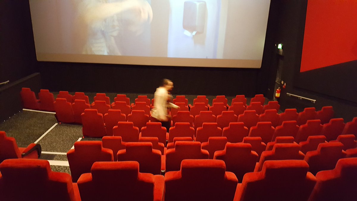 hjsherratt's tweet photo. This is one empty screen. Just ran through every isle. Private screening of Civil War #TeamIronMan https://t.co/L1tzFO38T8