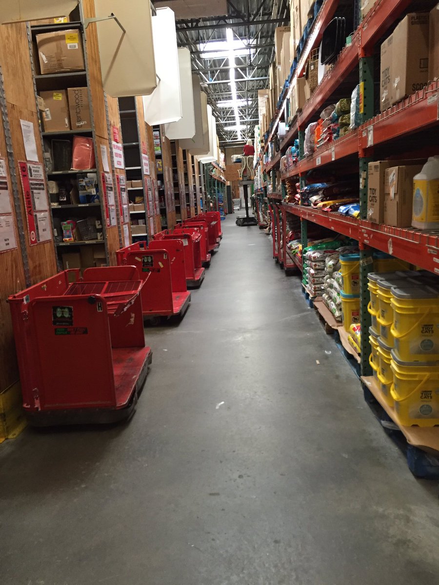 First day flying solo went pretty well today 👍🏻 <a href="/S2Roche/">Stefanie Roche</a> <a href="/MDB729/">Matt Baker</a>