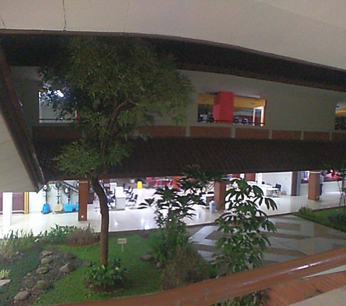 4.23 di sudut kampus...