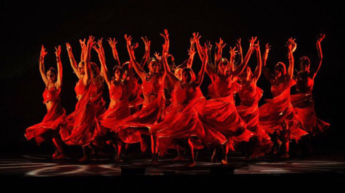 Happy #InternationalDanceDay!❤️ #DADA #dance PC: <a href="/LeeTonksPhoto/">Lee Tonks</a>