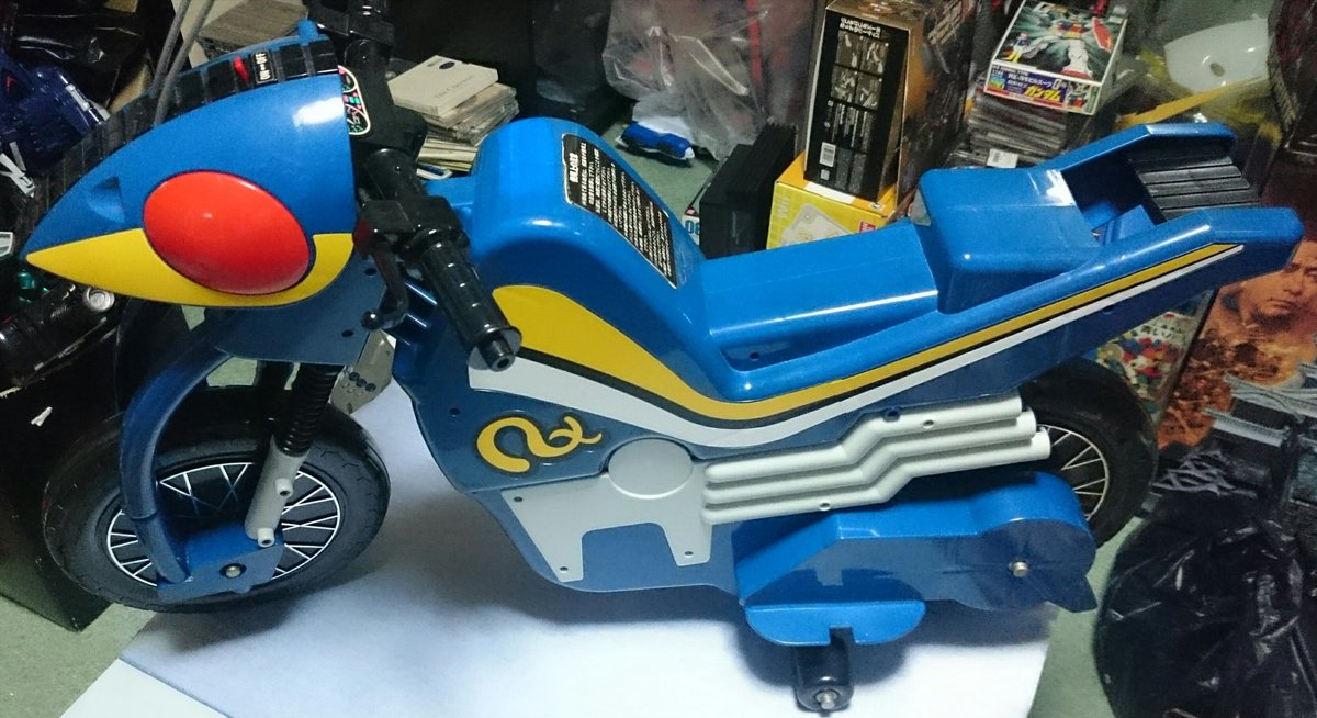 先週、リサイクルSHOPにて発見した子供用乗用玩具の仮面ライダー