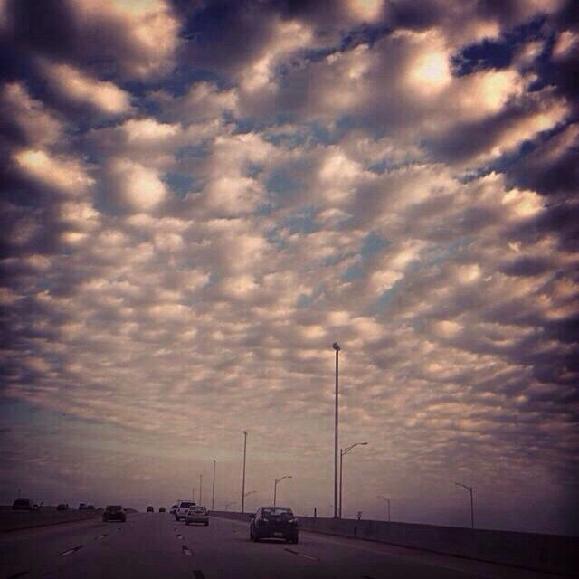 SteerMark's tweet photo. Mammatus skies, Mammatus lies. #Geoengineering #Haarp
#Nexrad #Doppler #Crosswaves https://t.co/hhqVXuHsdq