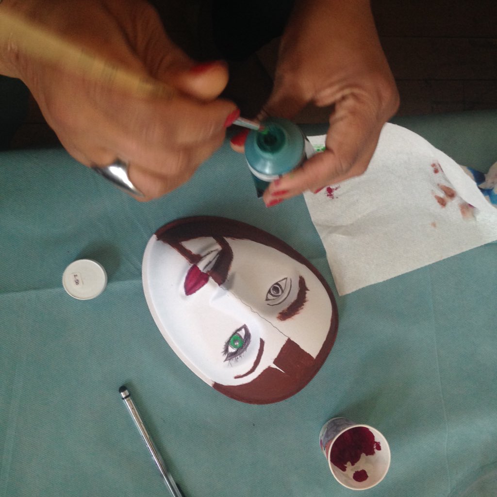 floweringhopeUS's tweet photo. Thank you to the beautiful and full of ❤️ women of Rita de Cascia who participated in the #FHMaskProject #healingart https://t.co/MYRKTqPjcK