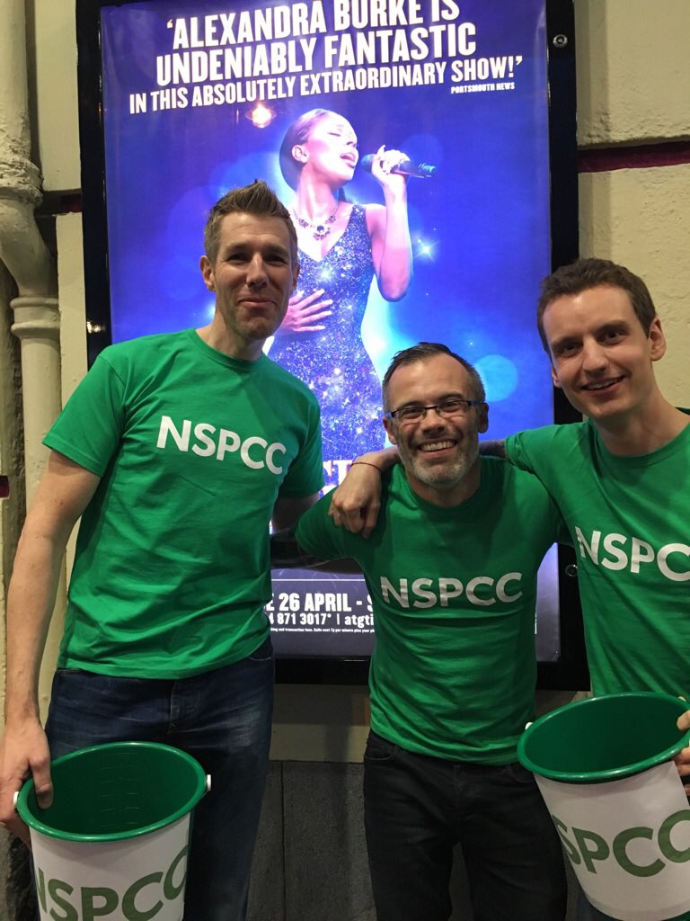 davepr2000's tweet photo. People of Liverpool are so generous. ❤️ Liverpool @GoTeamRun fundraising for @NSPCC @ToughMudder @LiverpoolEmpire https://t.co/NEl9FSLuVT