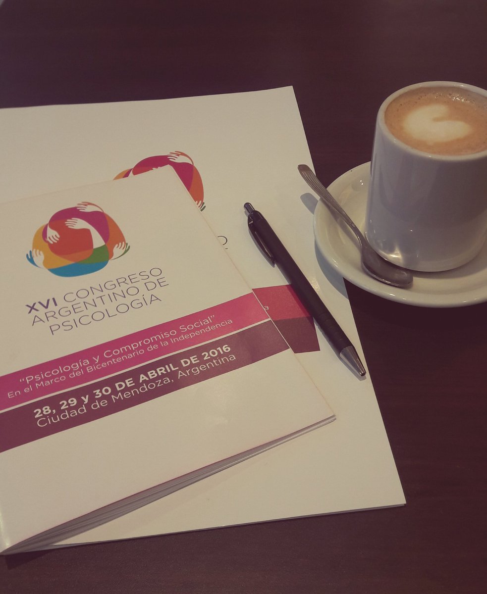fita_molina's tweet photo. 1° día. Dirección de Salud Mental de La Rioja en el XVI Congreso Argentino de Psicología en Mendoza. #ArgPsi2016 https://t.co/WN7R2HYode