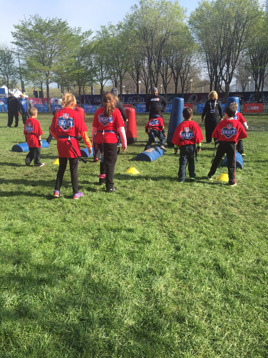 NFLHealthSafety's tweet photo. Being active is key for our youth's health. Follow @nflplay60 for everything #PLAY60 at #DraftTown this week https://t.co/JEuwdVvWec