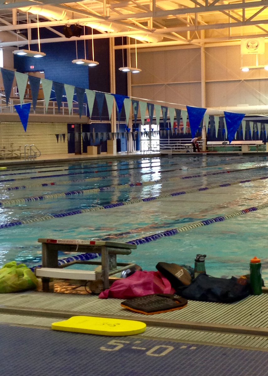 robbms73's tweet photo. @Athletic_alg @DougObserver @Swimhoki LC main all free.400,300,200,100,300,200,100,200,100,100 at GCIT https://t.co/9LnW76F5h6