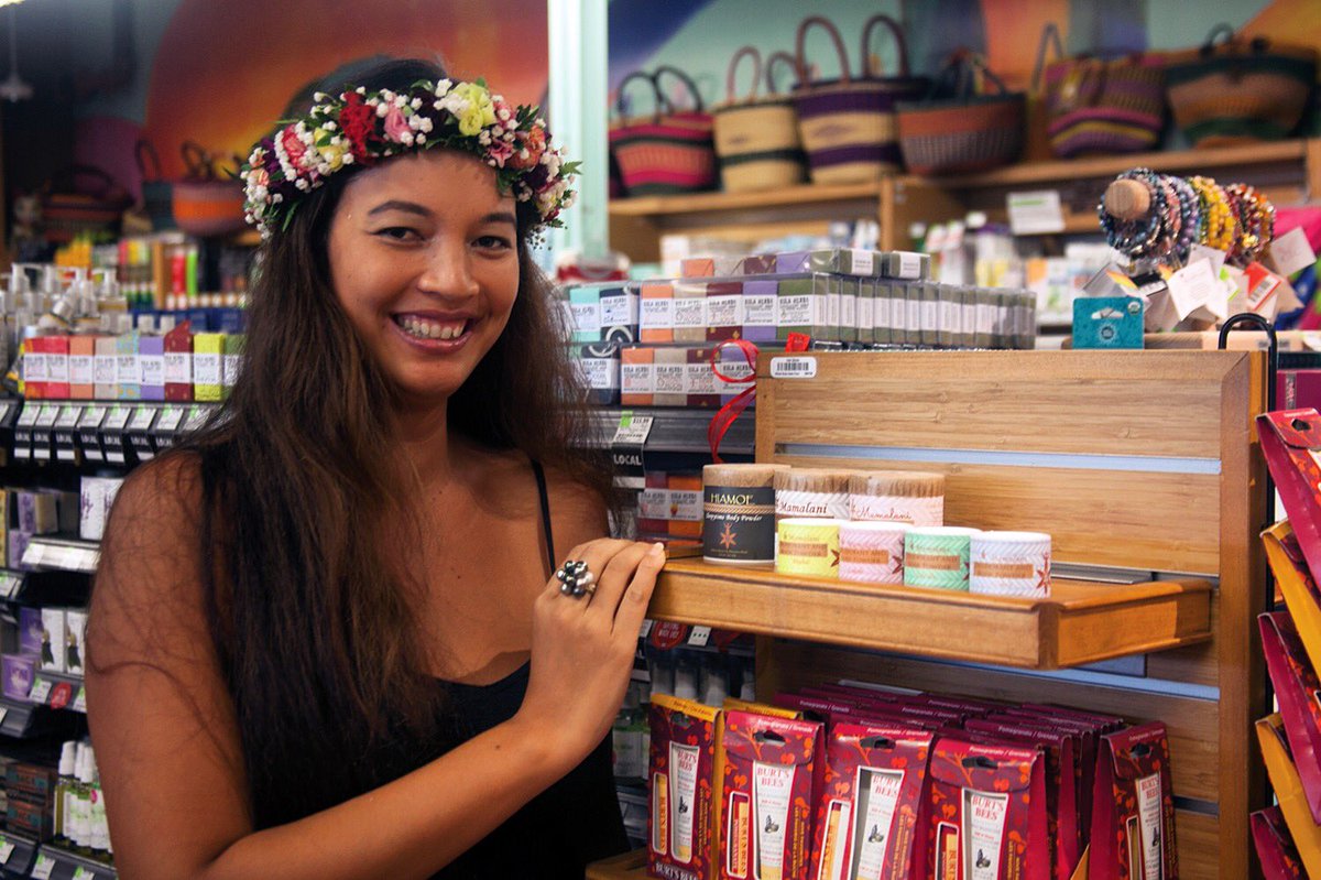 thewillcaron's tweet photo. Photo I took of Mele Kalama-Kingma for a @summitzine + @WFMhawaii piece in the most recent issue (on stands now). https://t.co/FJvuBtHbHU
