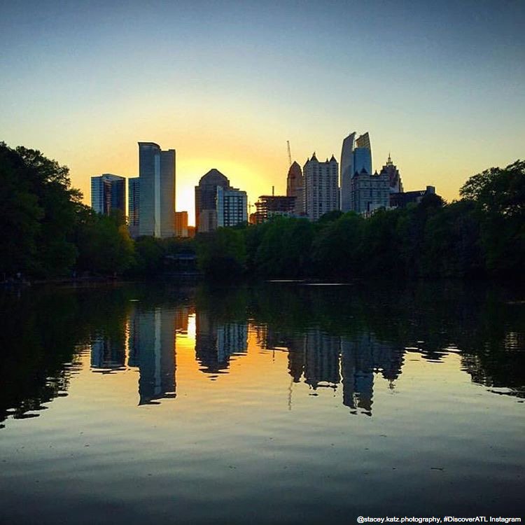 DiscoverAtlanta's tweet photo. Sunset park #ATL. https://t.co/TiToEBiKzl