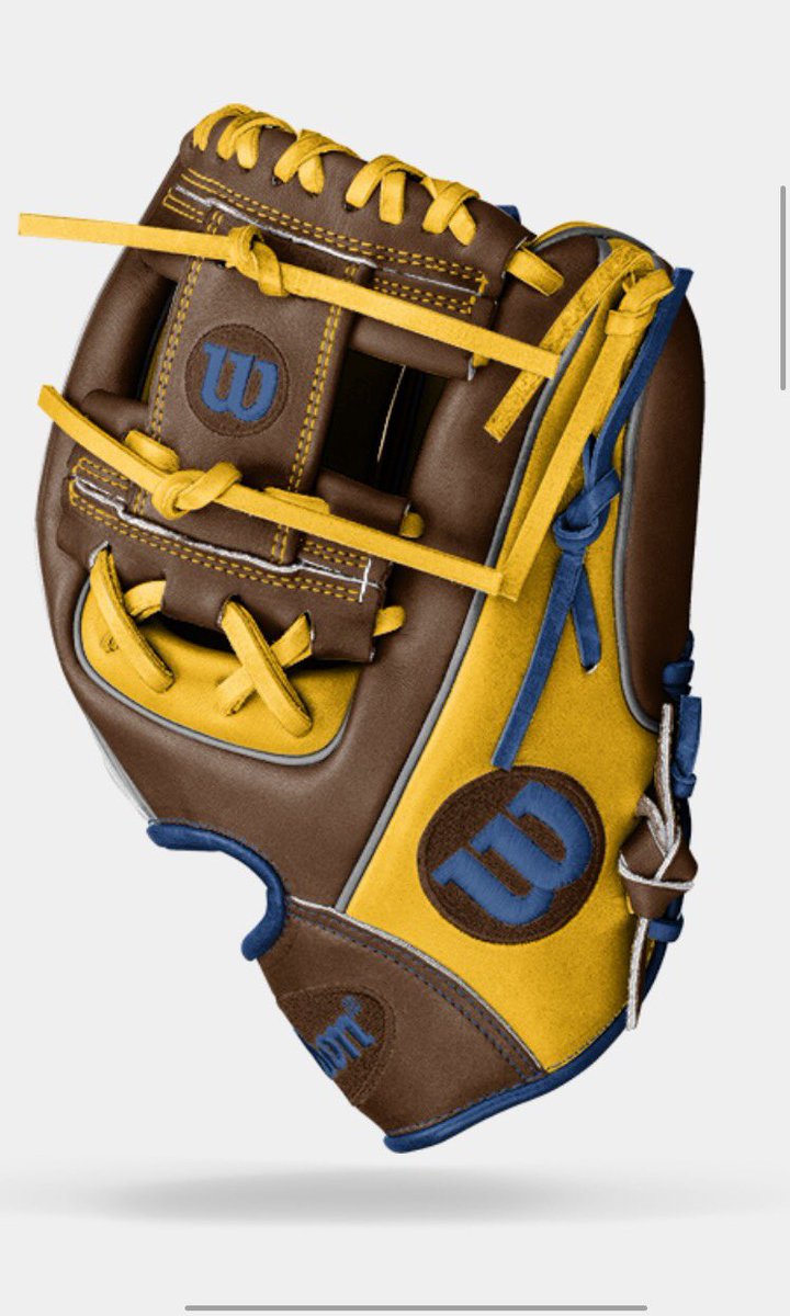 EliShedd13's tweet photo. This is my entry into the contest.#GoCustomASG https://t.co/22hp5OQ4Nq